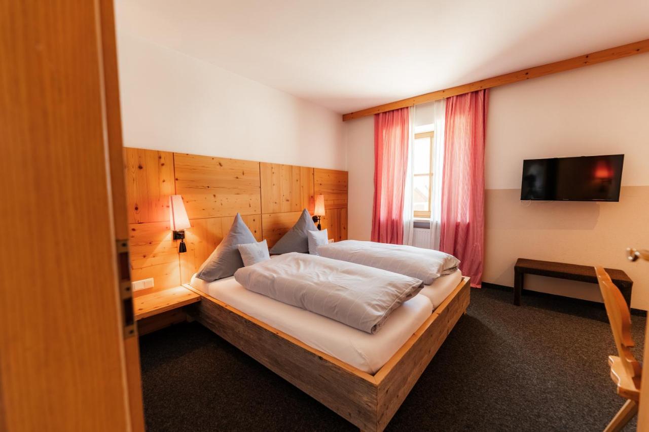 Gasthof Bogenrieder Poernbach Bagian luar foto