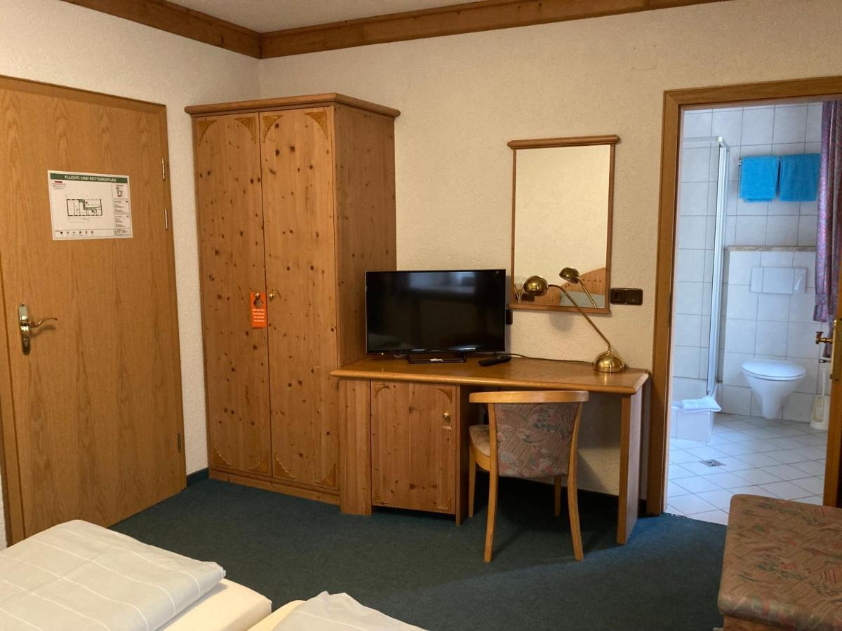 Gasthof Bogenrieder Poernbach Bagian luar foto